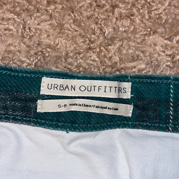 Small Urban Outfitter’s Plaid Skirt - Picture 3 of 4